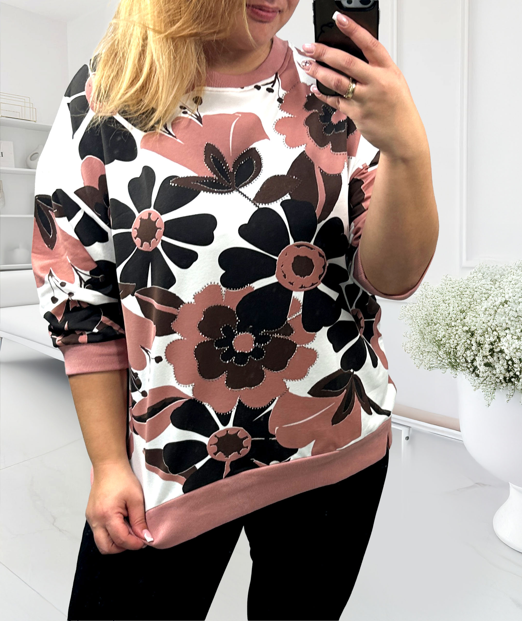 Palaidinė su gėlėmis